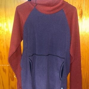 Women’s Medium Melanzana Microgrid!